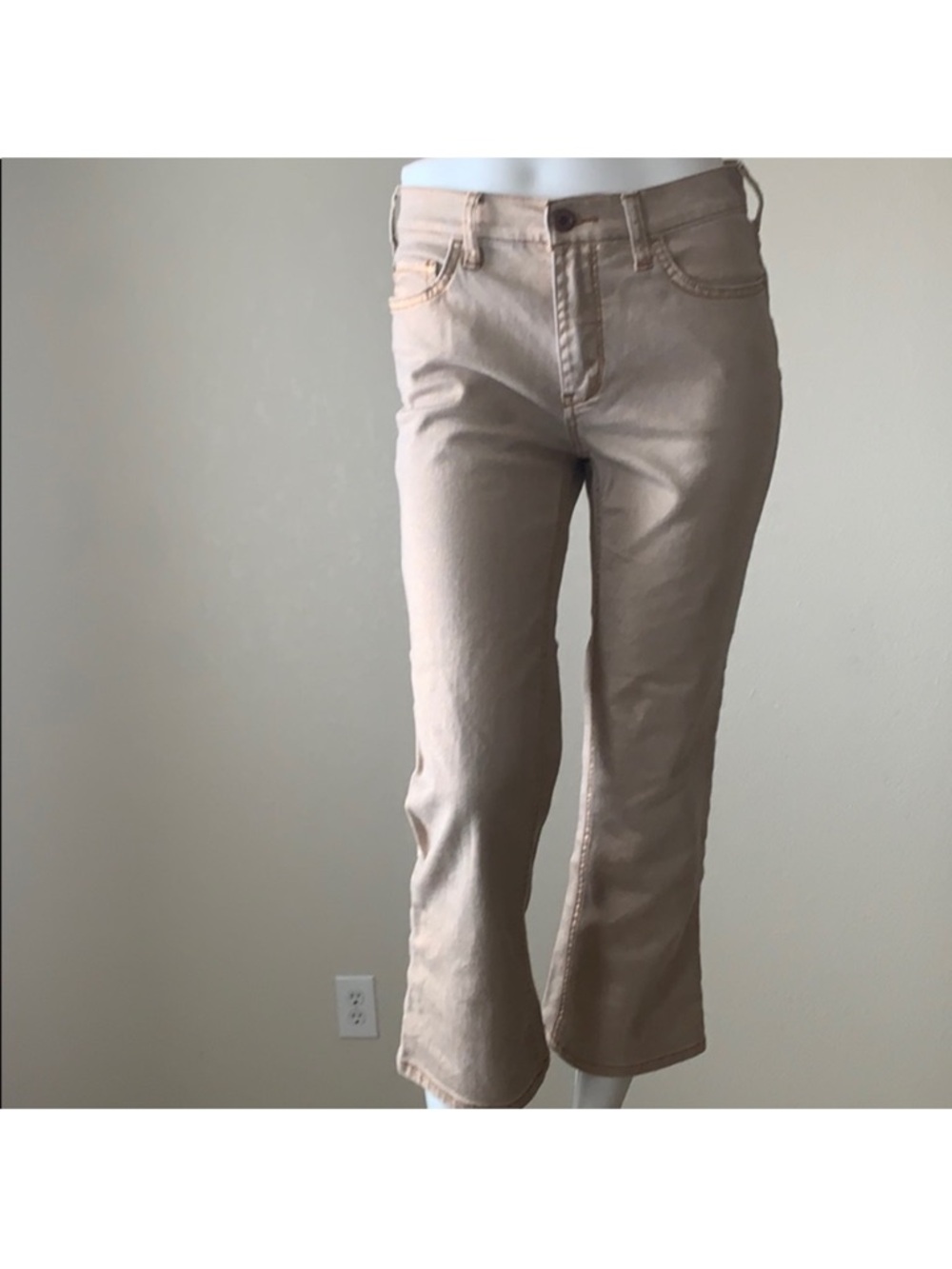 Anthropologie Pilcro Coated High-Rise Cropped Flare Gold Metallic Jeans Size 28 - Picture 6 of 12